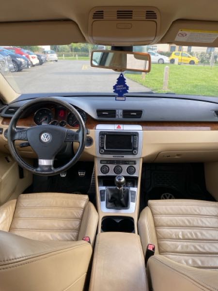 Volkswagen Passat VI 2.0 TDI 140 CARAT EDITION