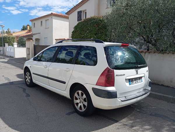 Peugeot 307 PEUGEOT 307 2003 Break 1.6 i 16V 110cv