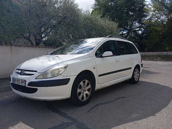 Peugeot 307 PEUGEOT 307 2003 Break 1.6 i 16V 110cv