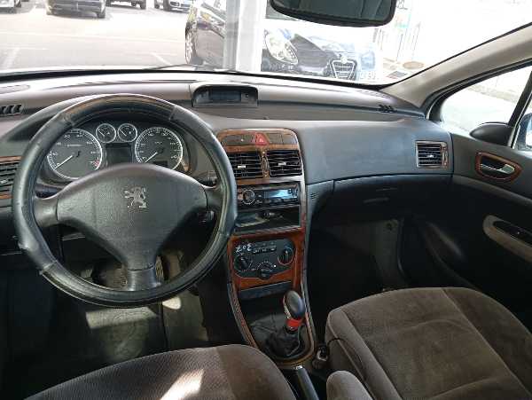 Peugeot 307 PEUGEOT 307 2003 Break 1.6 i 16V 110cv