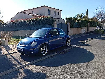 Volkswagen Beetle 🚗vends ma Volkswagen New Beetle, très propre