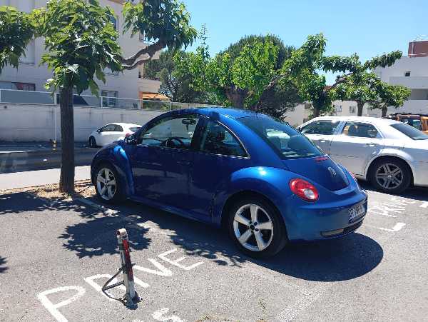 Volkswagen Beetle 🚗vends ma Volkswagen New Beetle, très propre