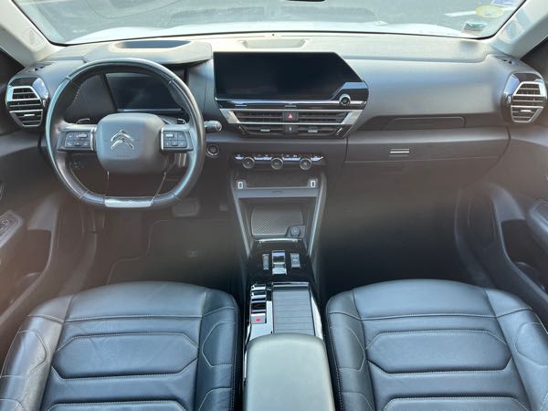 Citroen C4 2022 toit ouvrant