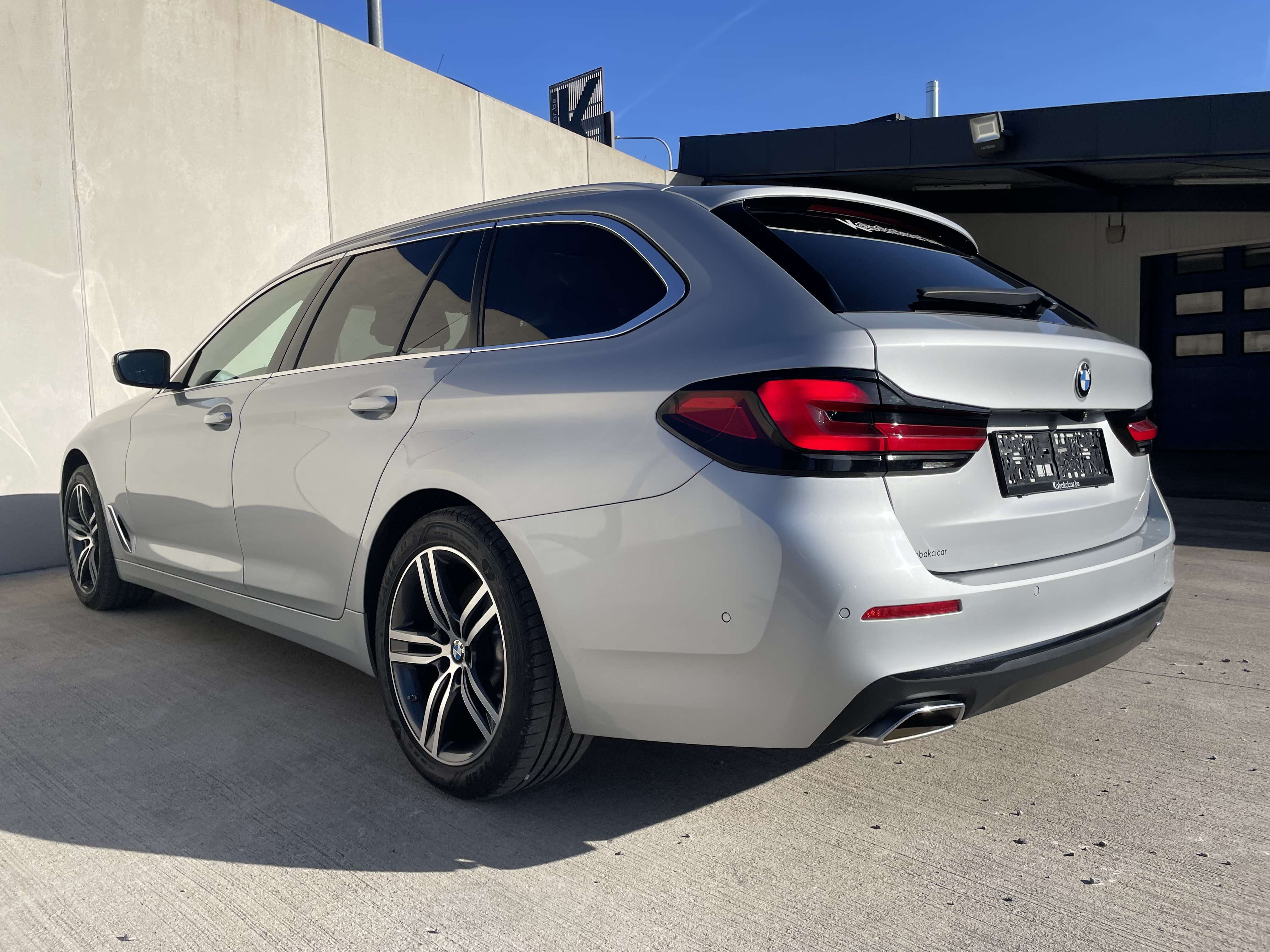 BMW 520 Touring/CUIR/GPS/COCKPIT/PACK SPORT/GARANTIE 12M