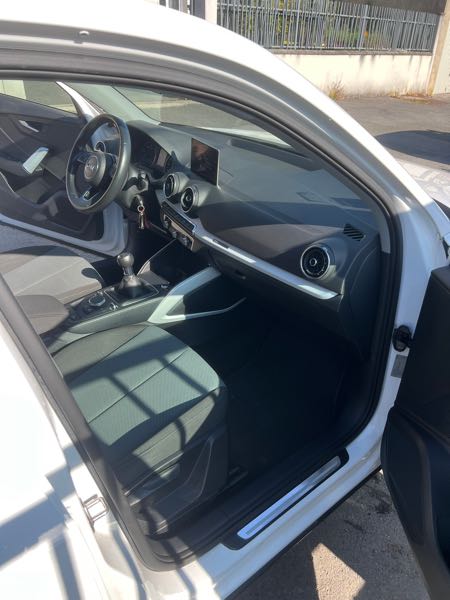 Audi Q2 (2) 30 TDI 116