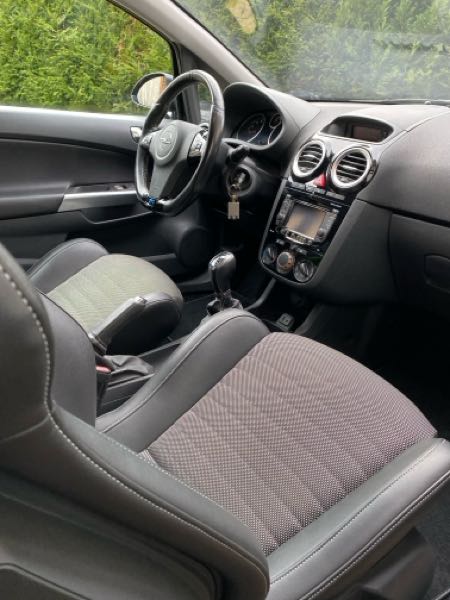 Opel Corsa IV 1.6 TURBO 210 OPC NURBURGRING EDITION 3P