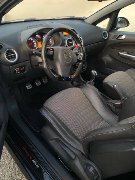 Opel Corsa IV 1.6 TURBO 210 OPC NURBURGRING EDITION 3P