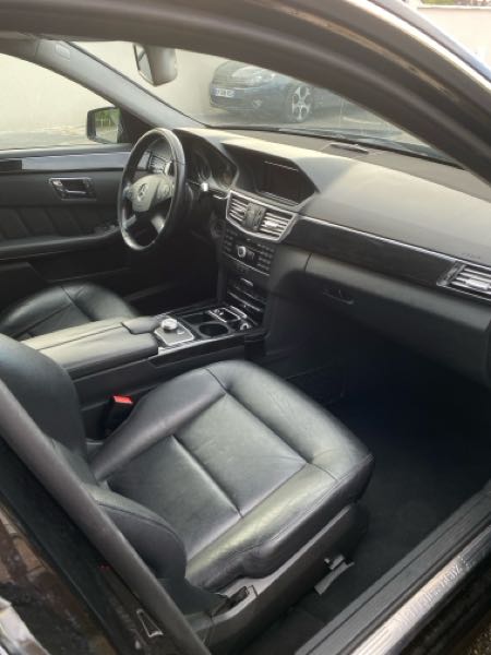 Mercedes-Benz Classe E III (2) 220 CDI AVANTGARDE BVA