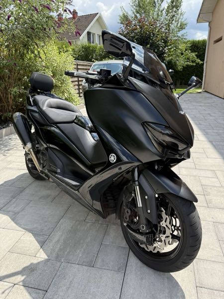 YAMAHA T-MAX TECH MAX