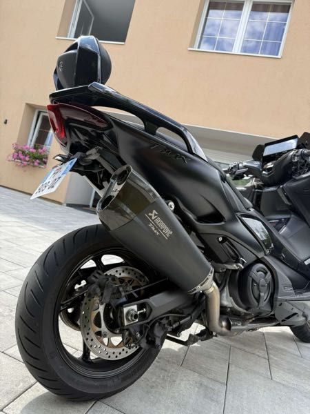 YAMAHA T-MAX TECH MAX