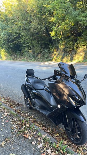 YAMAHA T-MAX TECH MAX