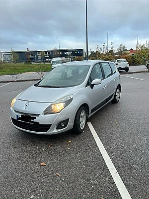 Renault Grand Scenic III (2) 1.5 DCI 110 FAP ENERGY LIFE 7PL ECO2
