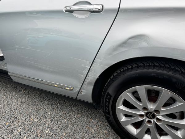 Citroen C5 II (2) 1.6 HDI 110 FAP MILLENIUM BVM