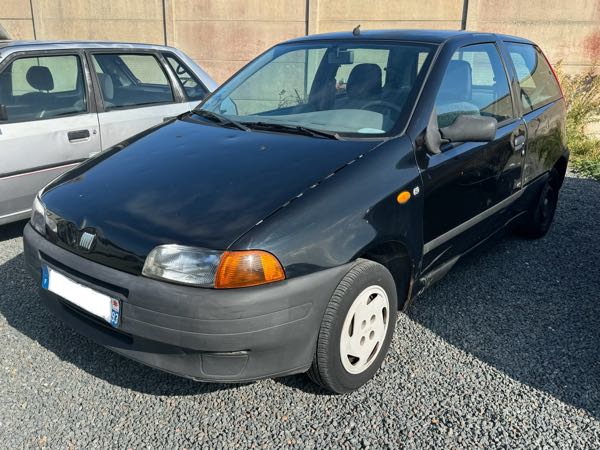 Fiat Punto II (2) 1.2 8V CULT II 3P