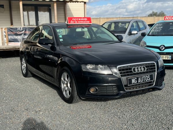 Audi A4 IV (2) 2.0 TDI 120 AMBIENTE