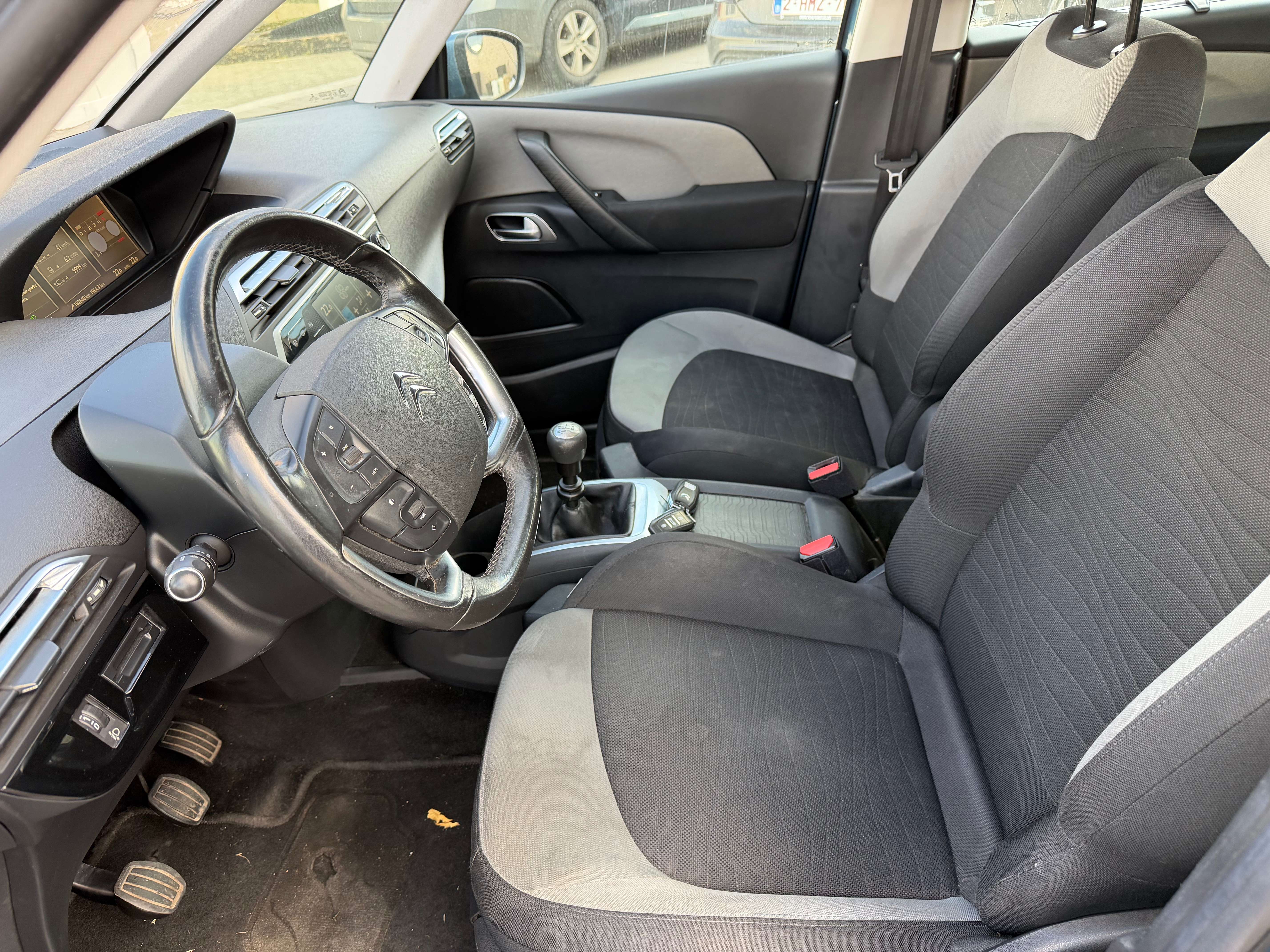 Citroen Grand C4 Picasso Grand C4 Picasso 1.6 e-HDi Business (Fleet)