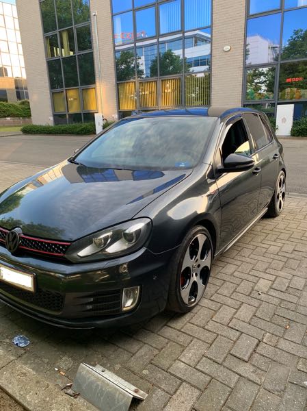 Volkswagen Golf VI 2.0 T 210 GTI 5P