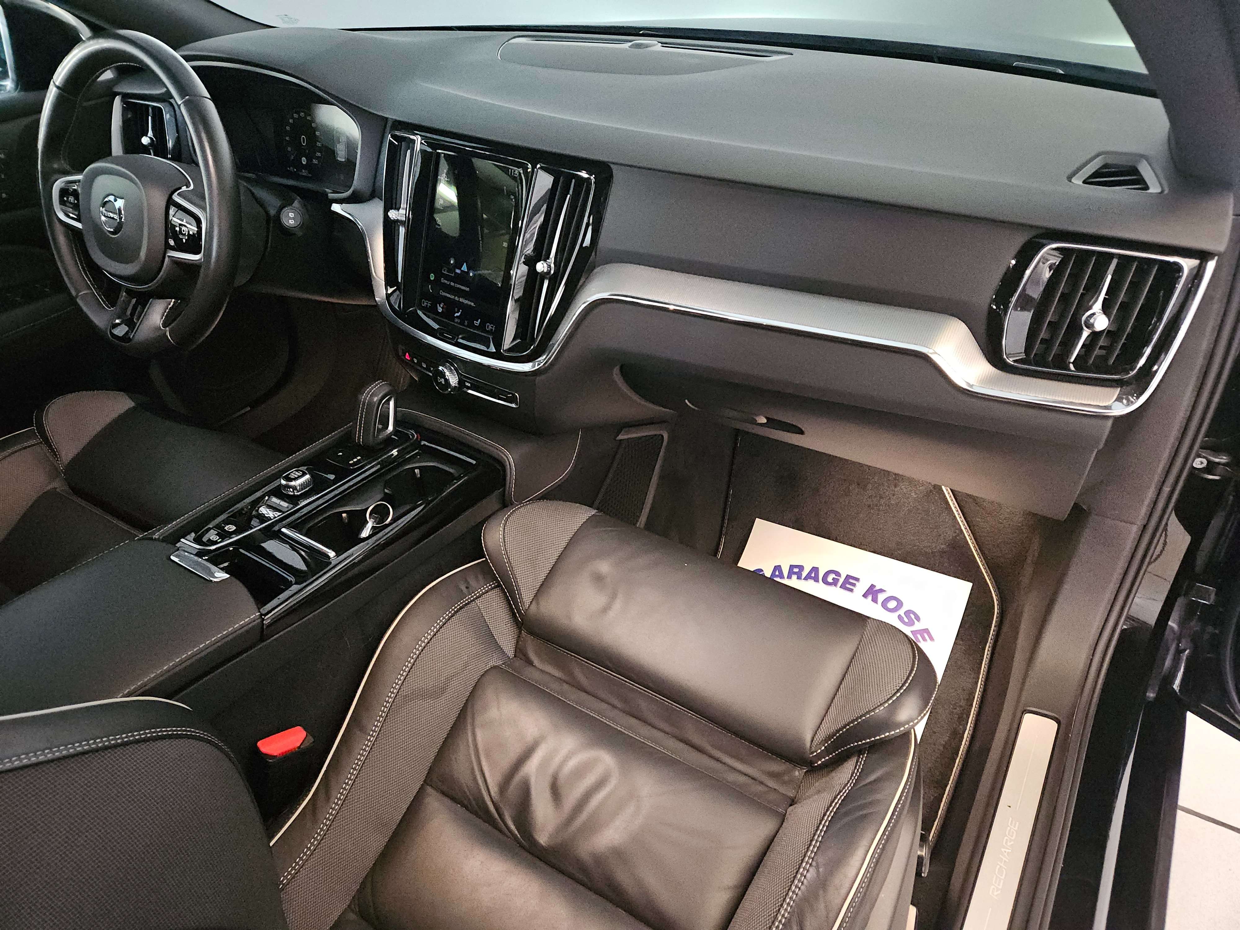 Volvo V60 R-Design//PLUG IN HYBRID//CUIR AUTOMATIQUE FULL T6
