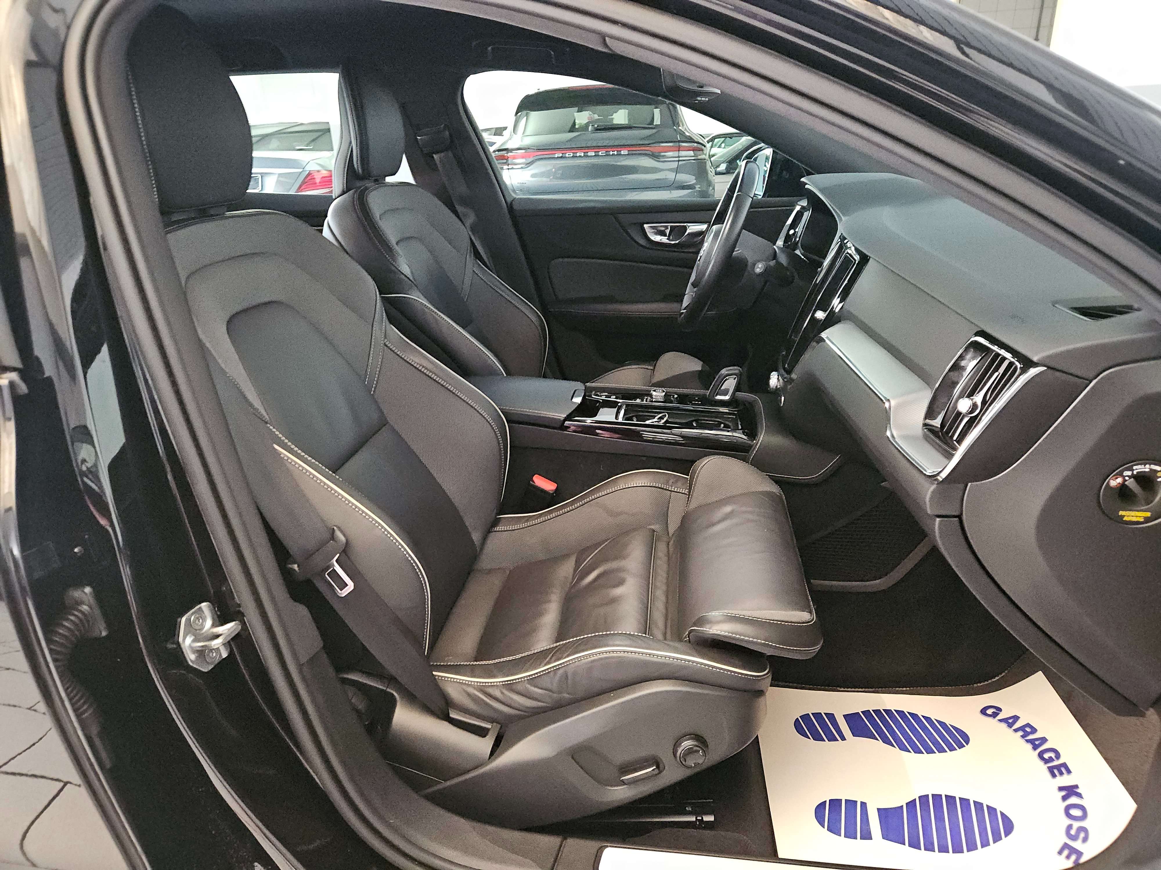 Volvo V60 R-Design//PLUG IN HYBRID//CUIR AUTOMATIQUE FULL T6
