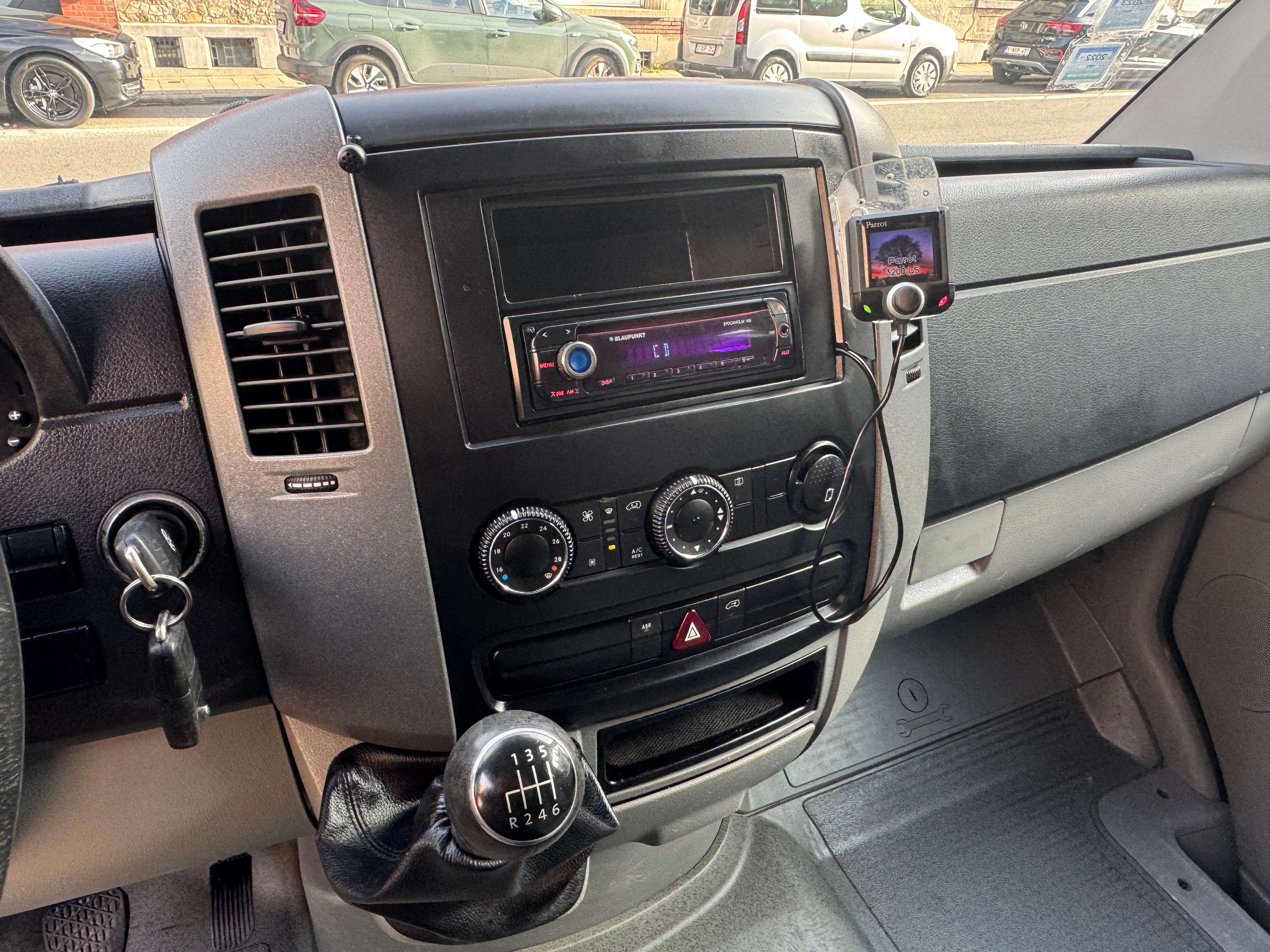 Volkswagen Crafter 2.0 CRTDi Airco 7place Plateau Attache Rec Carnet