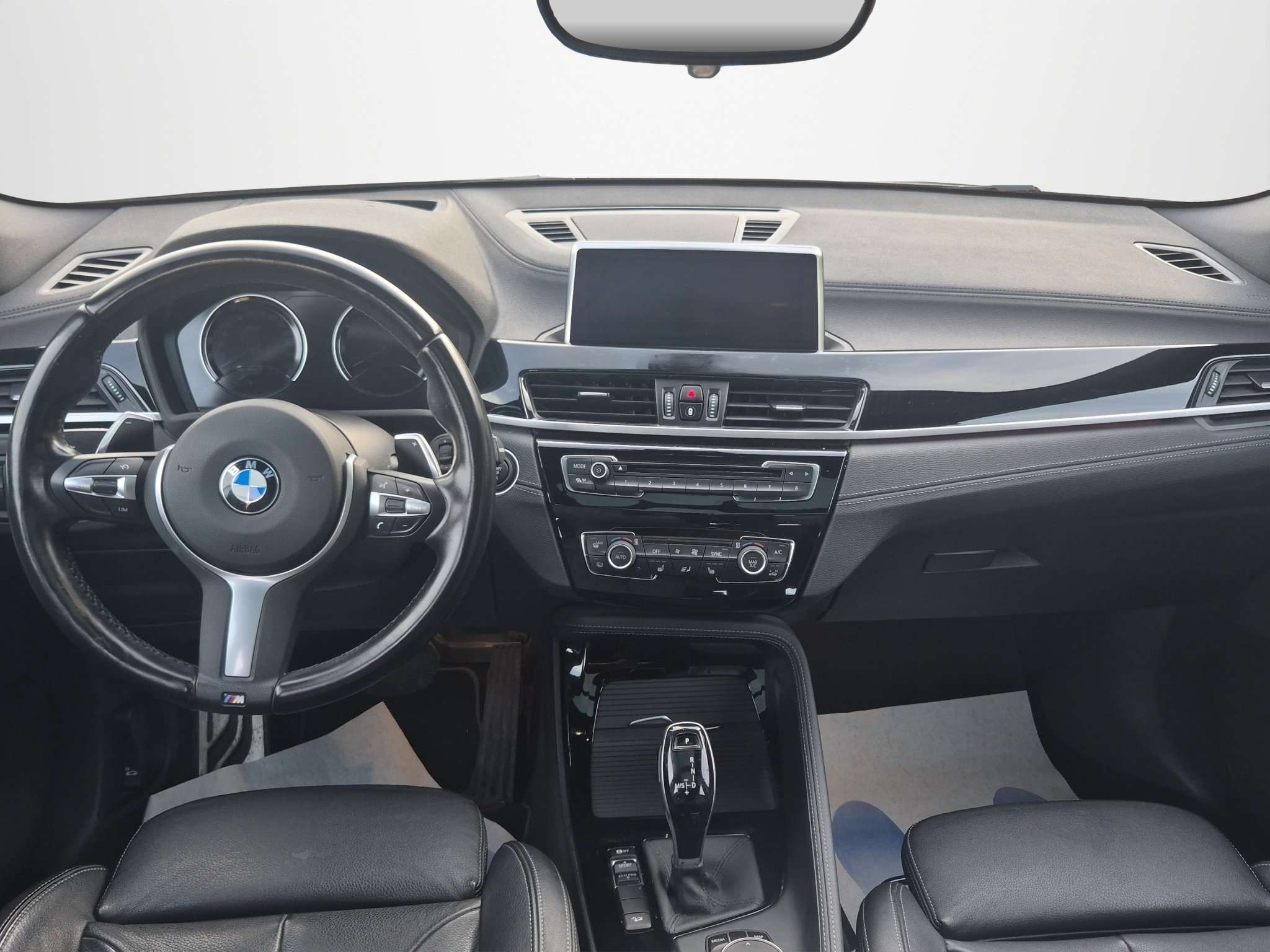 BMW X2 2.0 dA xDrive20 - Finition "Pack M" Premium Full Options - GARANTIE 12 Mois avec Entretien Efeectué - Dispo - Zone LEZ Ok