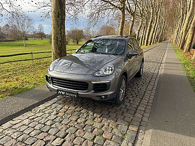 Porsche Cayenne 3.0d * Panoramisch dak * Like New