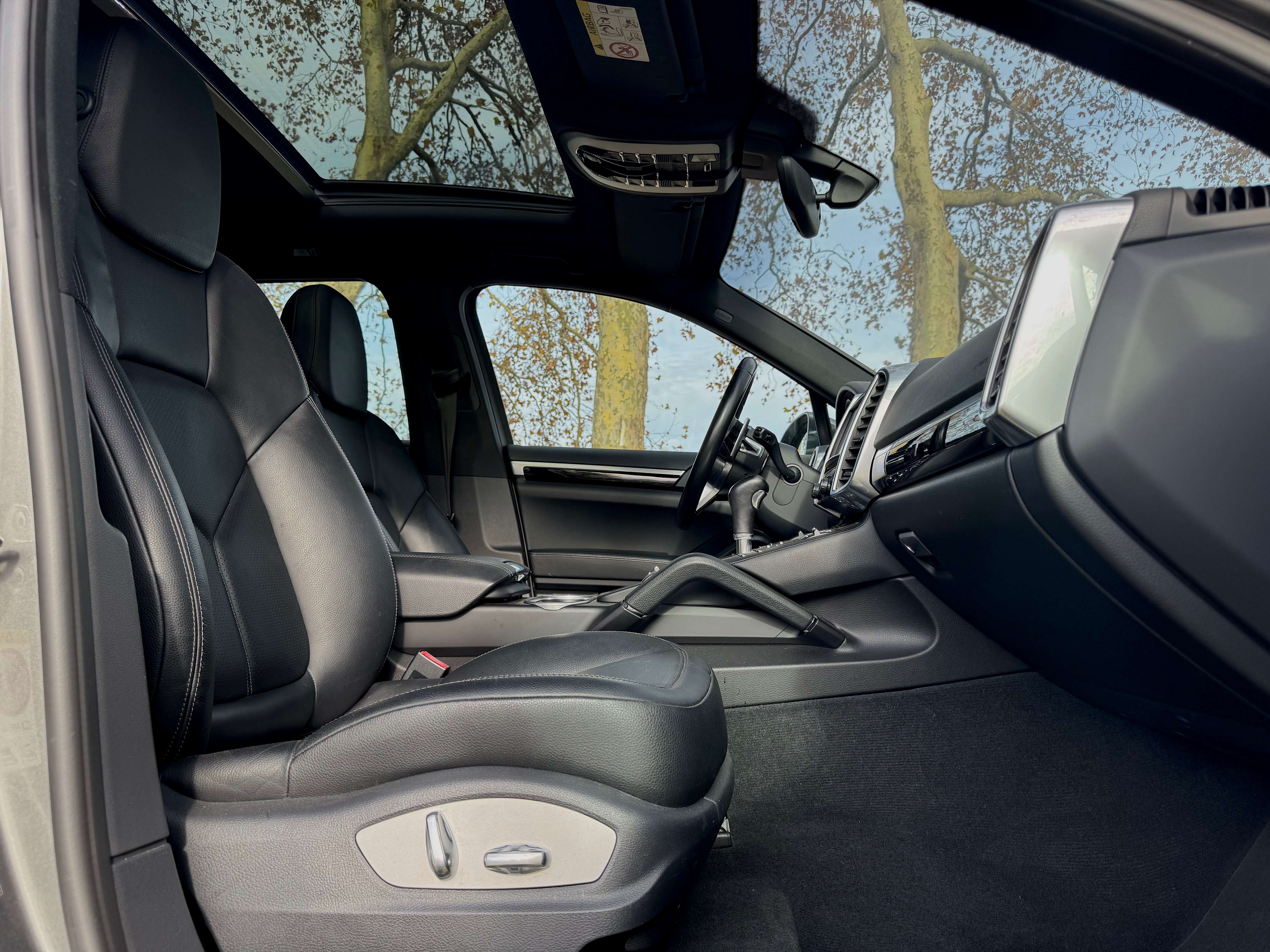 Porsche Cayenne 3.0d * Panoramisch dak * Like New