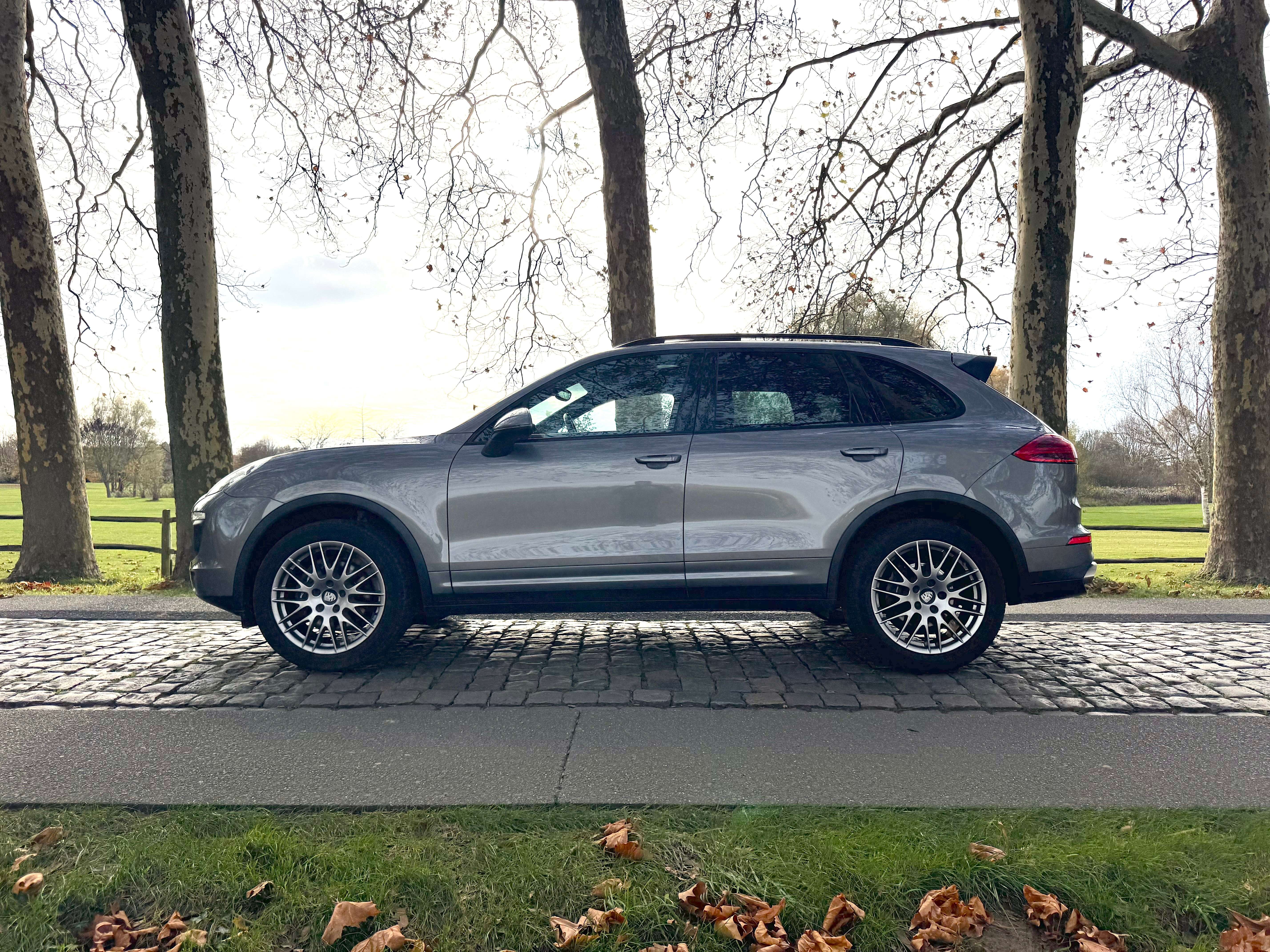 Porsche Cayenne 3.0d * Panoramisch dak * Like New