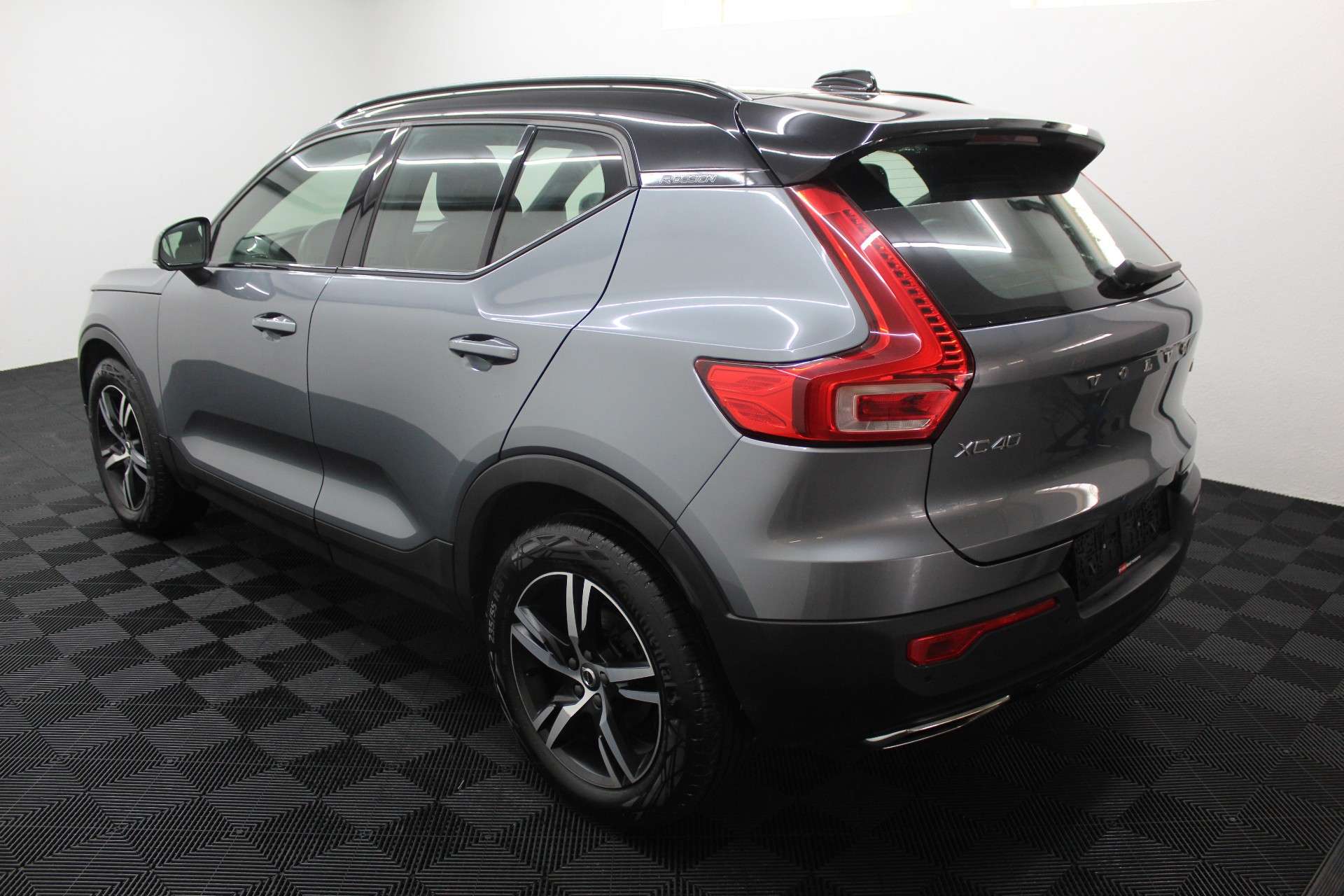Volvo XC40 XC40 2.0 D3 R-Design * Garantie *