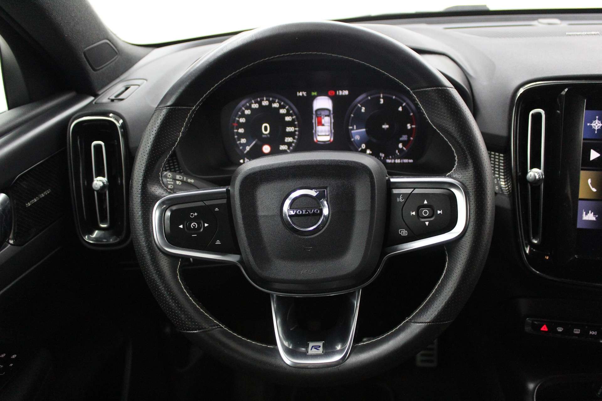 Volvo XC40 XC40 2.0 D3 R-Design * Garantie *