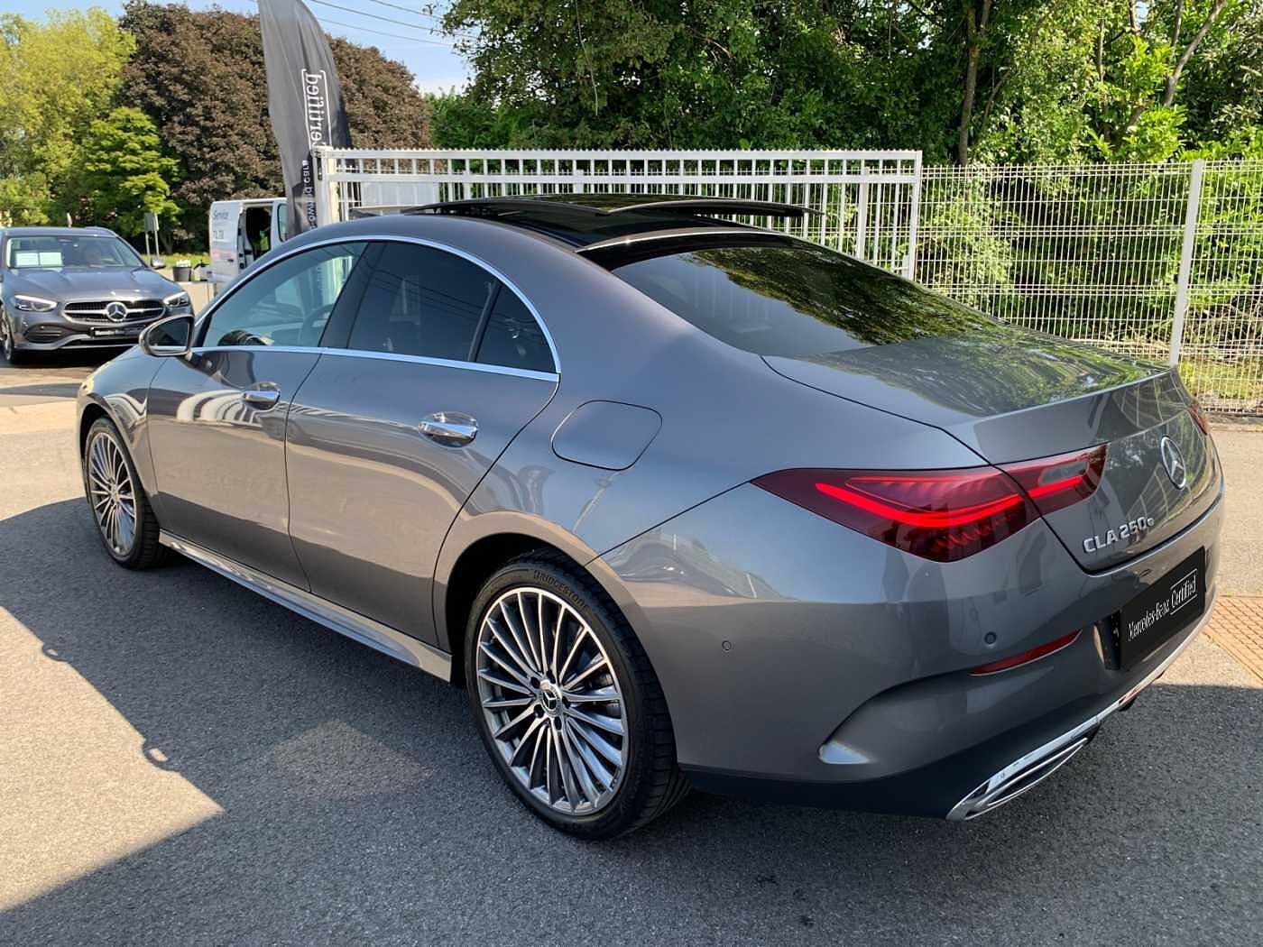 Mercedes-Benz CLA 250  e Coupé AMG Line