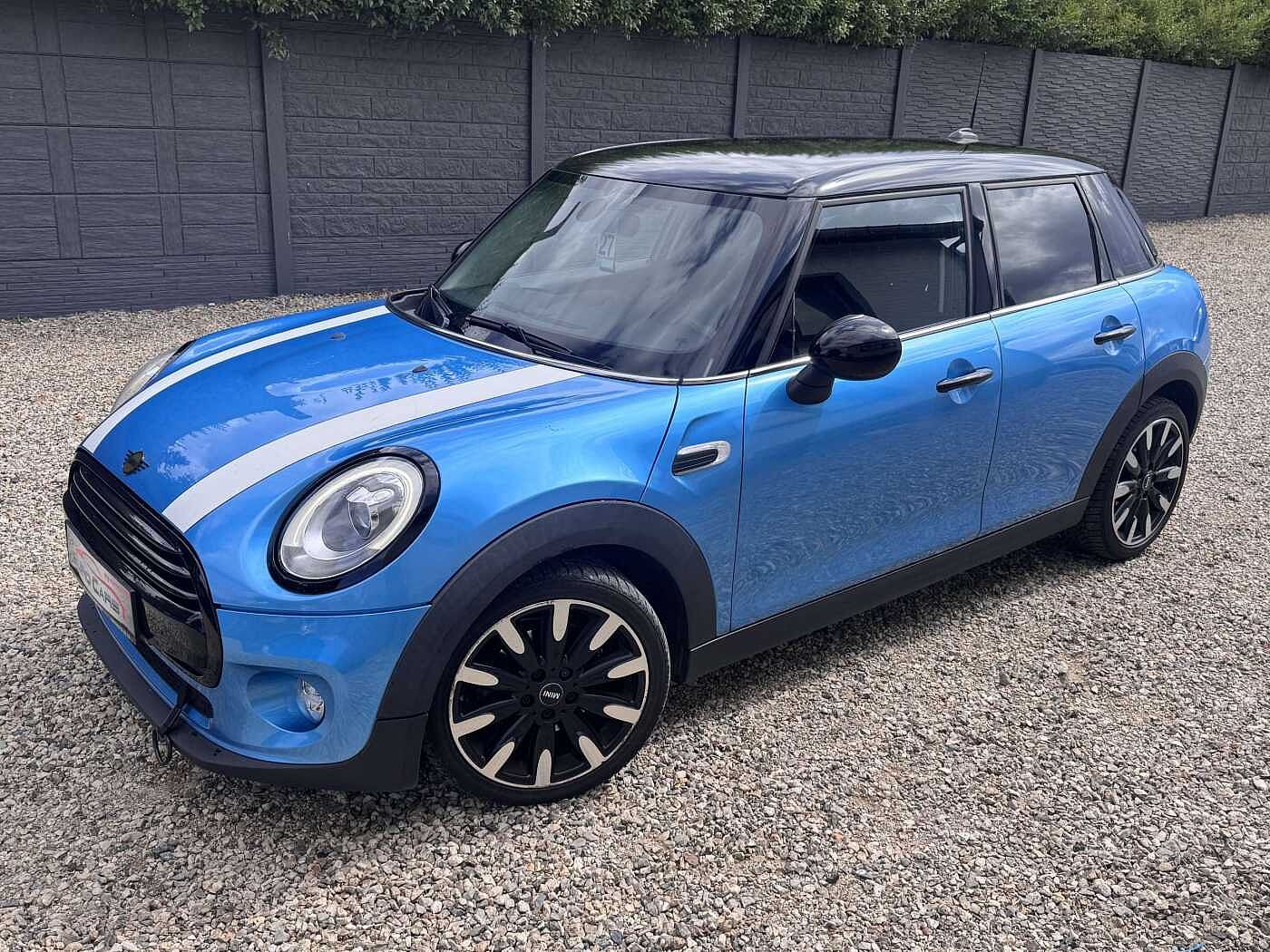 MINI Cooper 1.5 /5PORTES/XENON/LED/GPS/LED AMBIANCE/JANTES