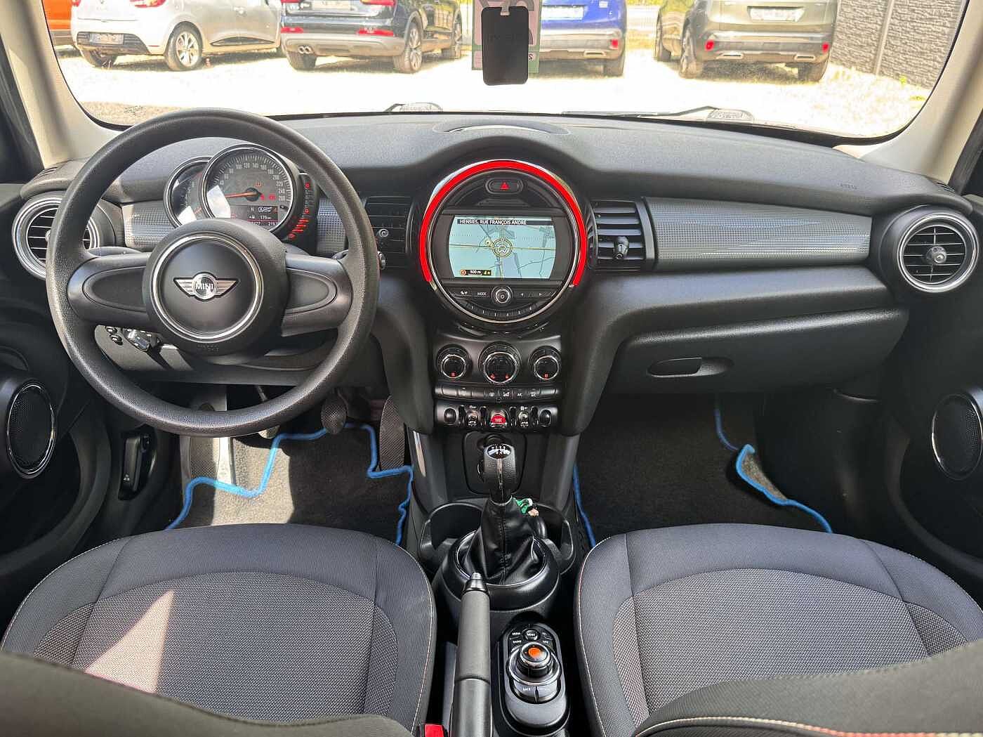 MINI Cooper 1.5 /5PORTES/XENON/LED/GPS/LED AMBIANCE/JANTES