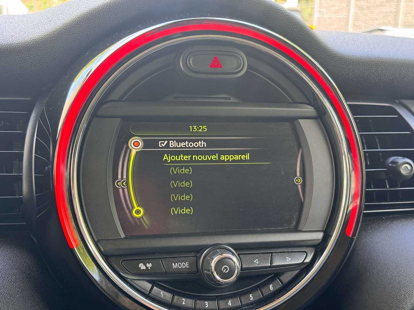 MINI Cooper 1.5 /5PORTES/XENON/LED/GPS/LED AMBIANCE/JANTES