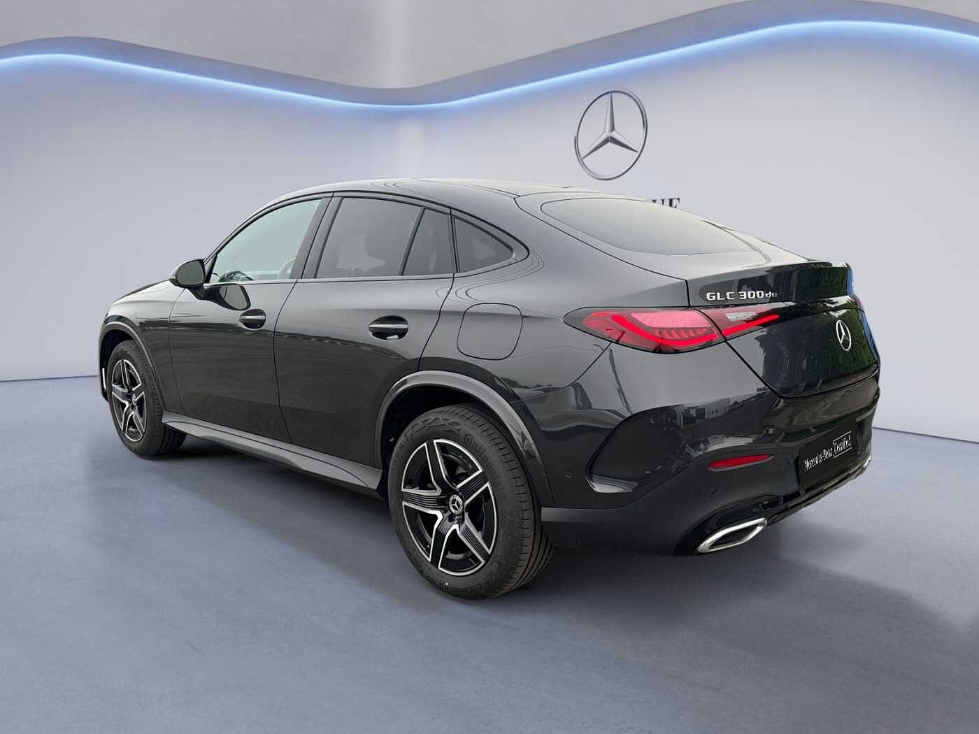 Mercedes-Benz GLC 300  de 4MATIC Coupé AMG Line
