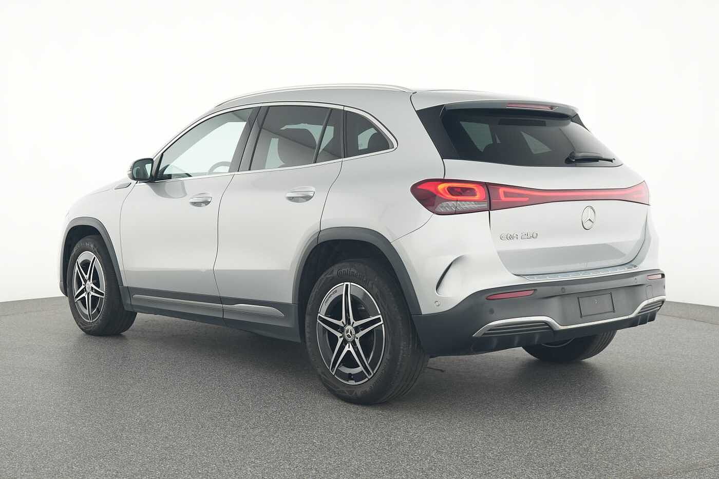 Mercedes-Benz EQA 250  AMG Line