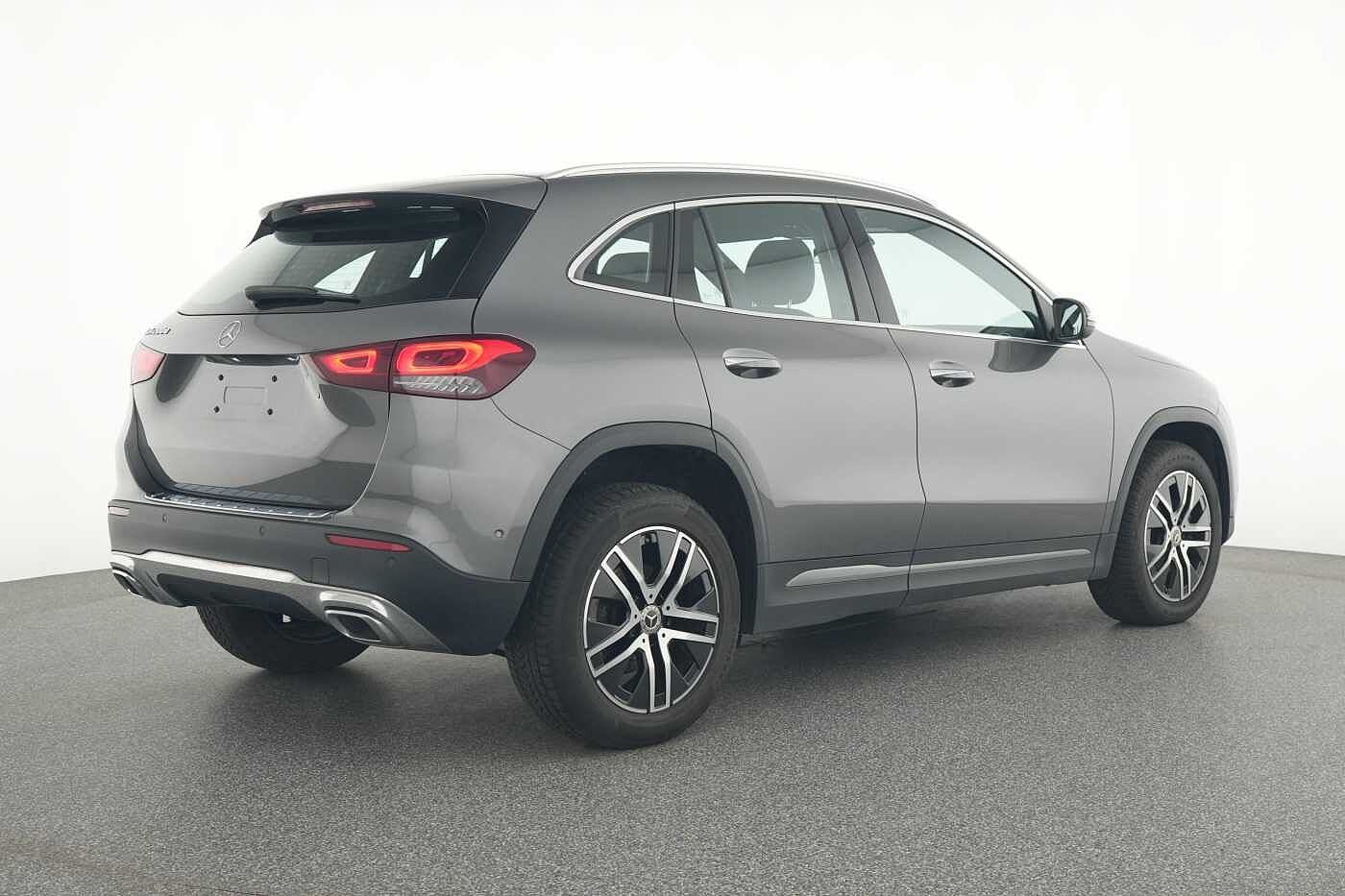 Mercedes-Benz GLA 200  d Progressive