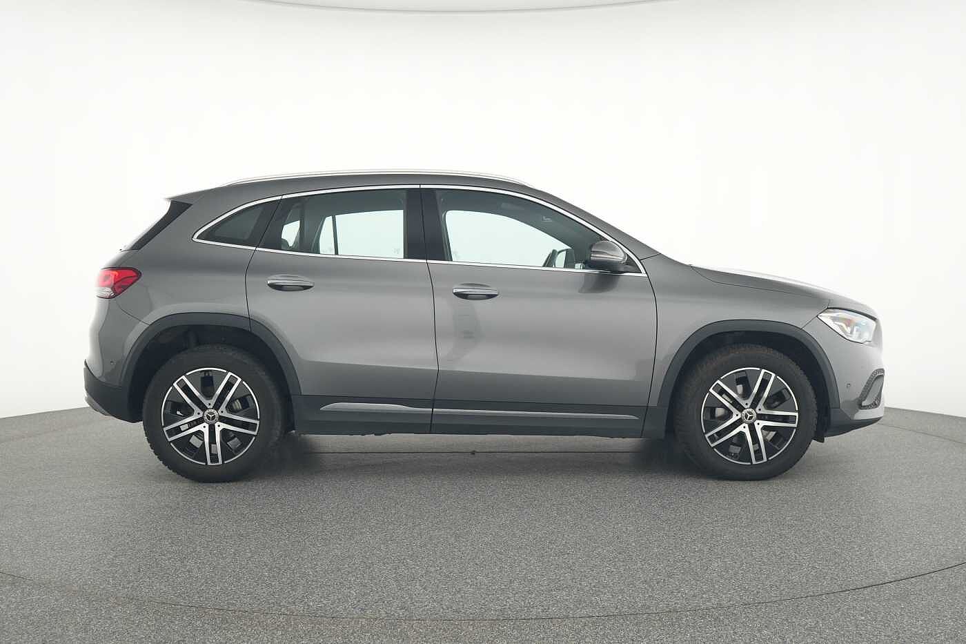 Mercedes-Benz GLA 200  d Progressive