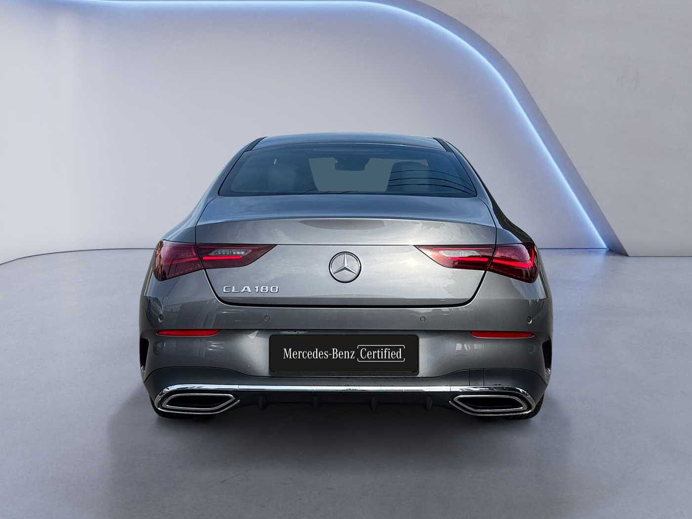 Mercedes-Benz CLA 180  Coupé AMG Line