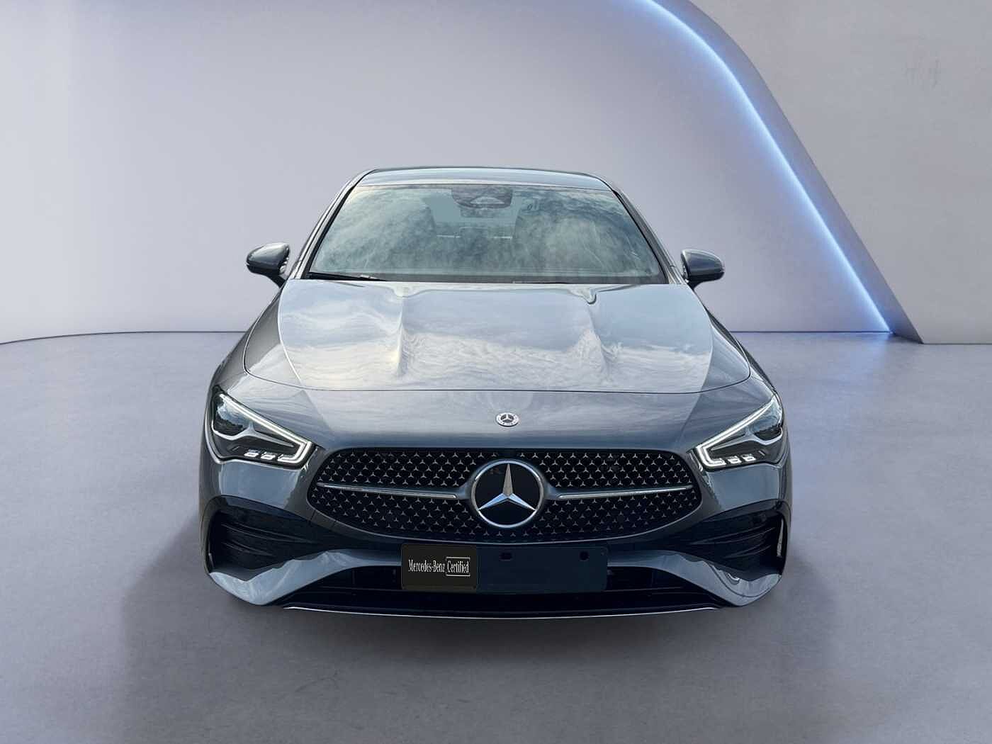 Mercedes-Benz CLA 180  Coupé AMG Line