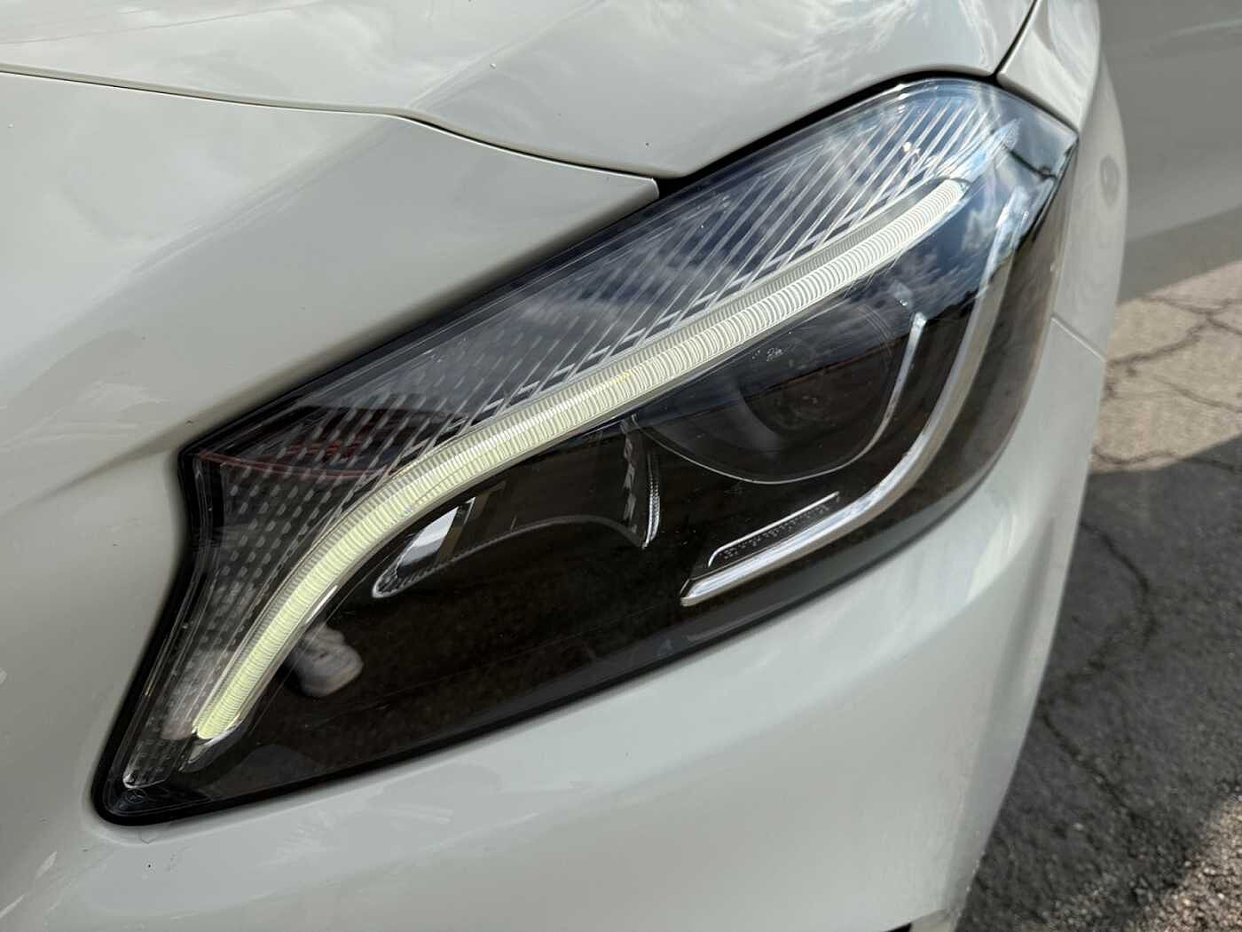 Mercedes-Benz A 160  AMG Line