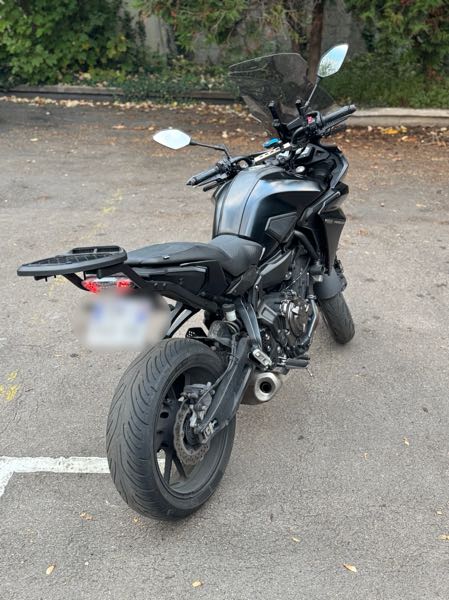 YAMAHA TRACER 7