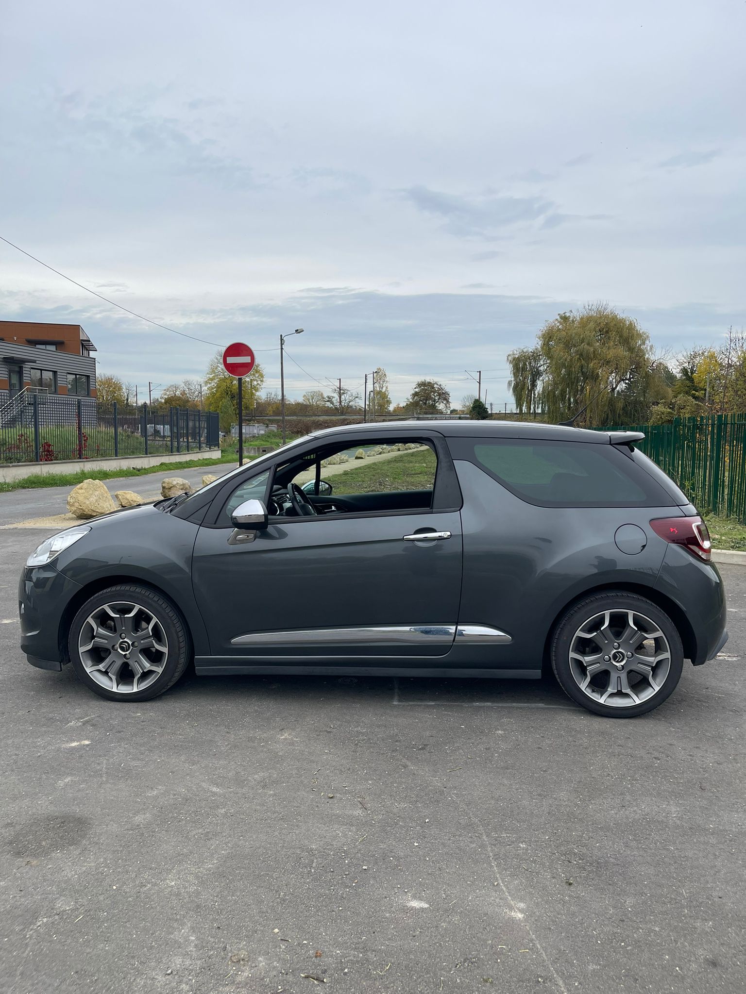 Citroen Ds3 CABRIO 1.6 THP 155 SPORT CHIC