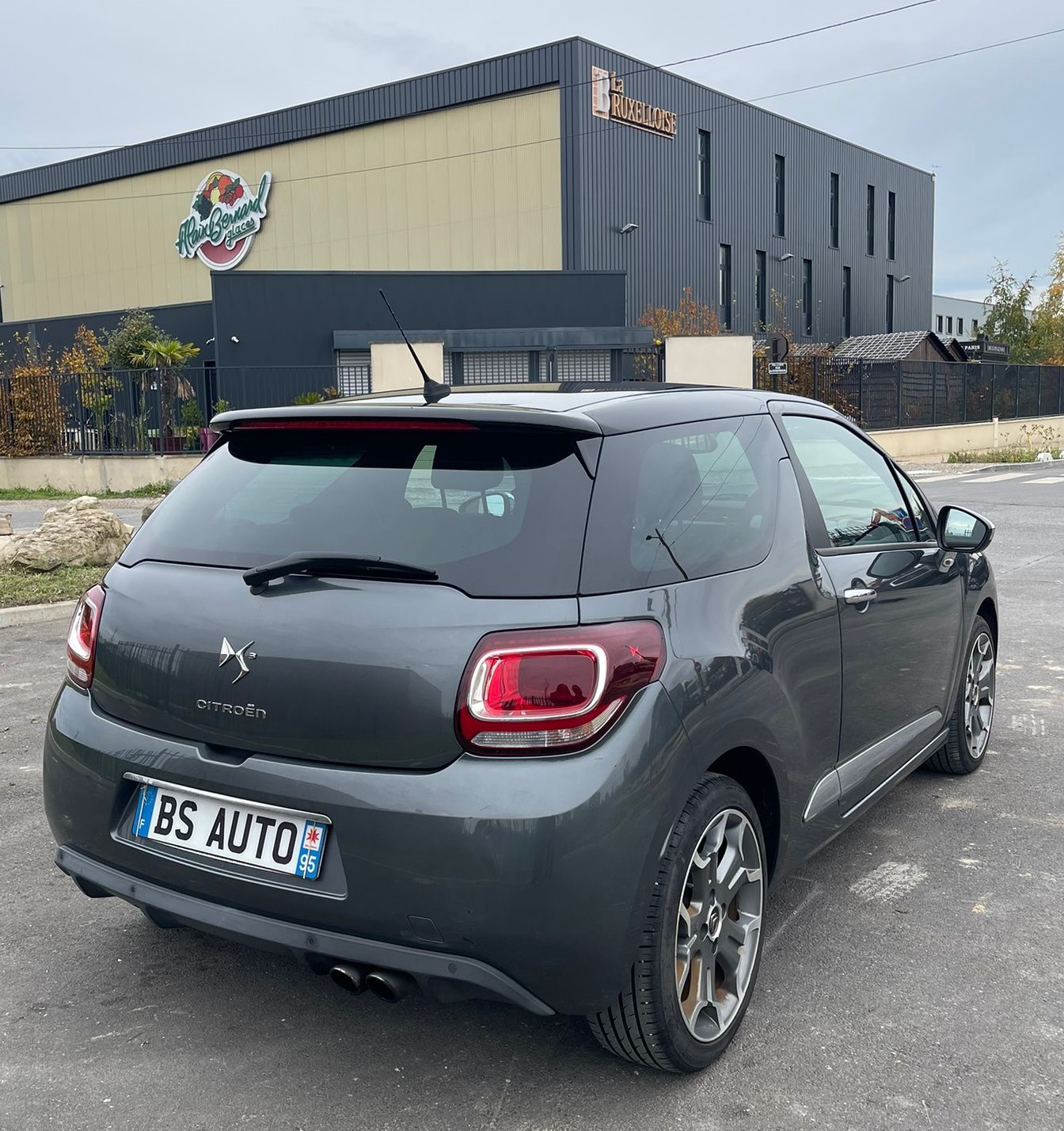 Citroen Ds3 CABRIO 1.6 THP 155 SPORT CHIC