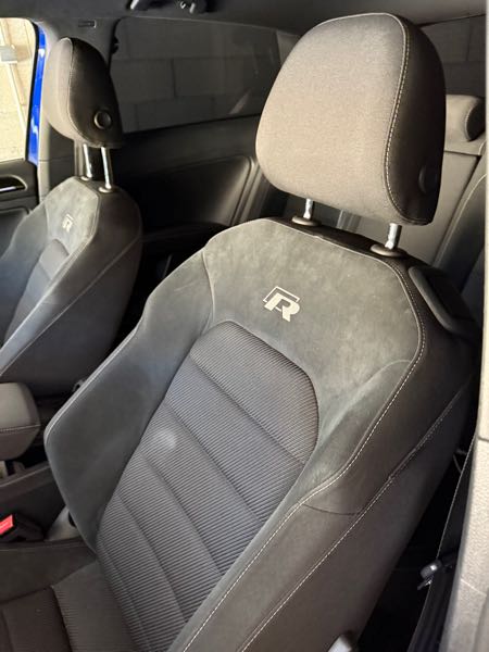 Volkswagen Golf VII (2) 2.0 TSI 310 BLUEMOTION TECHNOLOGY R 4MOTION DSG7 3P