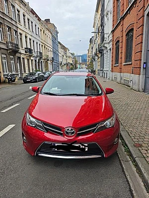 Toyota Auris 132 VVT-I DYNAMIC MULTIMODE 3P