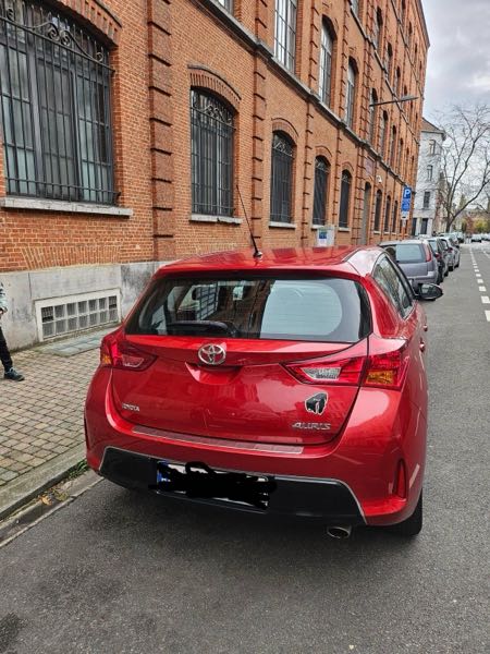 Toyota Auris 132 VVT-I DYNAMIC MULTIMODE 3P