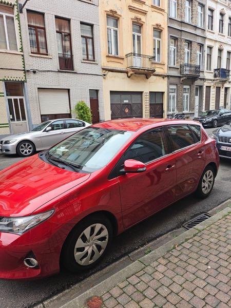 Toyota Auris 132 VVT-I DYNAMIC MULTIMODE 3P