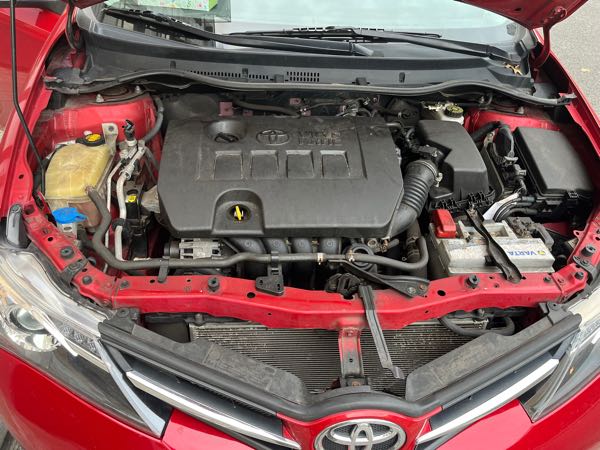 Toyota Auris 132 VVT-I DYNAMIC MULTIMODE 3P