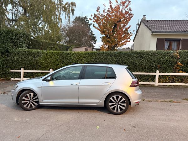 Volkswagen Golf Golf 7 toit ouvrant 2.0tdi très bien équipé